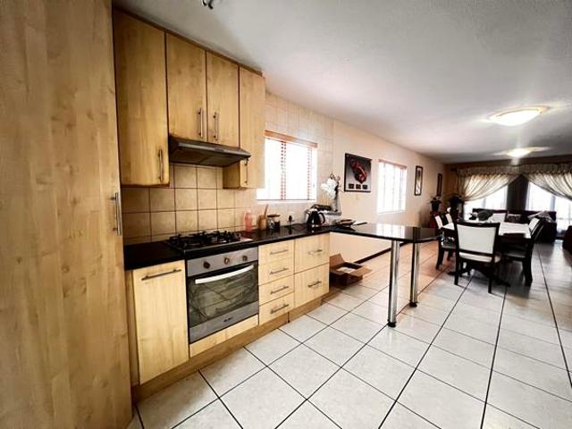 House for rent in Vosloorus, Gauteng
