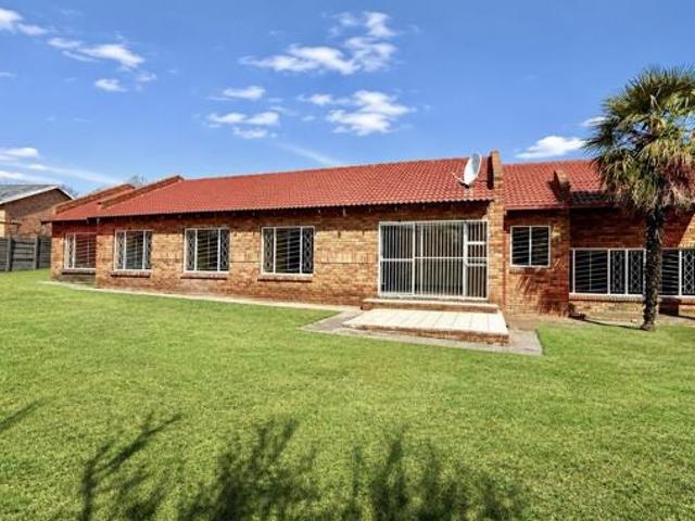 House for sale in Gert Sibande, Mpumalanga