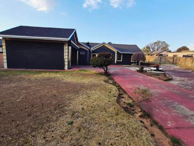 House for sale in Gert Sibande, Mpumalanga