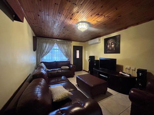 House for sale in UMhlathuze Municipality, Kwazulu-natal