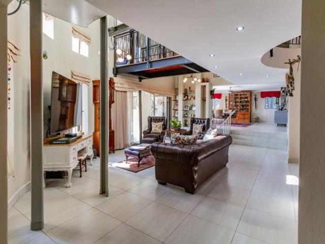 House for sale in North West