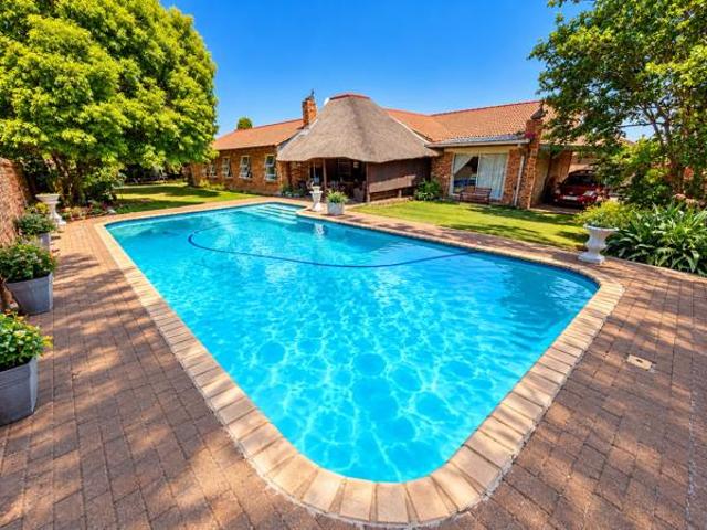 House for sale in Secunda, Govan Mbeki