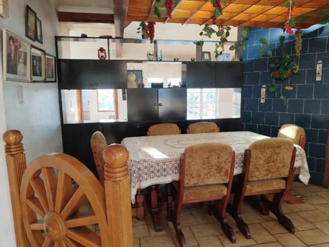 House for sale in Mount Moreland, Kwazulu-natal