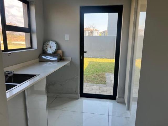 House for rent in North West