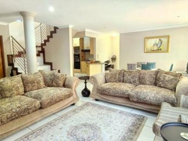 House for rent in Waterkloof, Gauteng