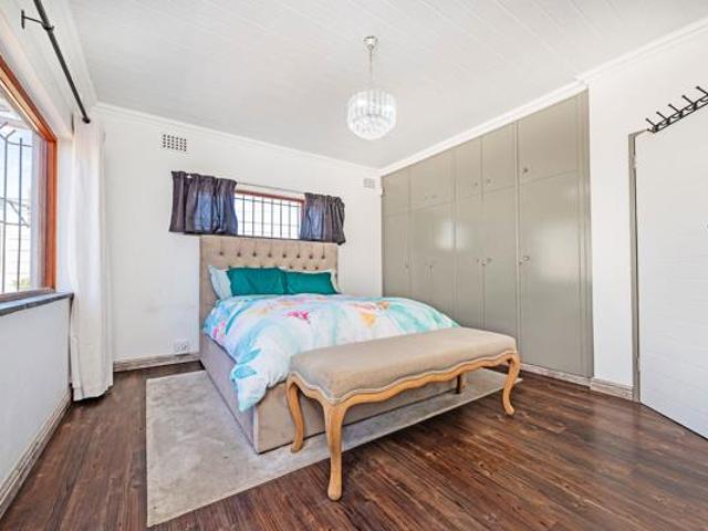 House for sale in Cape Town, Western Cape