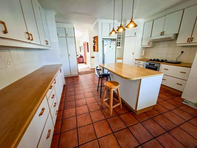 House for sale in Durbanville, Western Cape