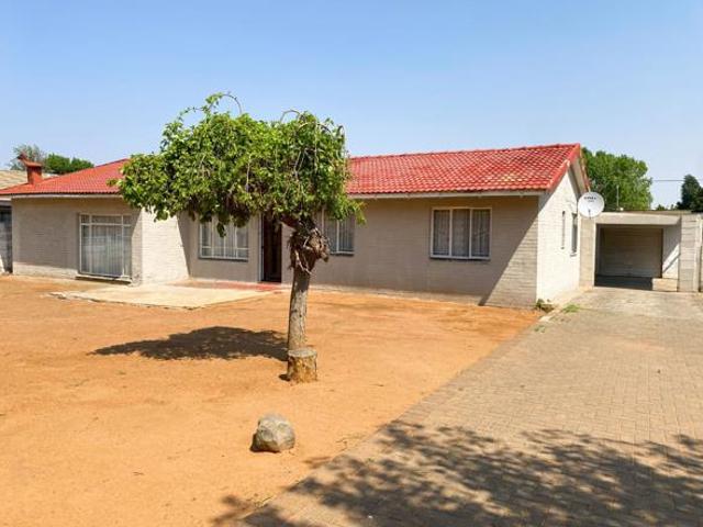 House for sale in Bloemfontein, Mangaung Metropolitan Municipality