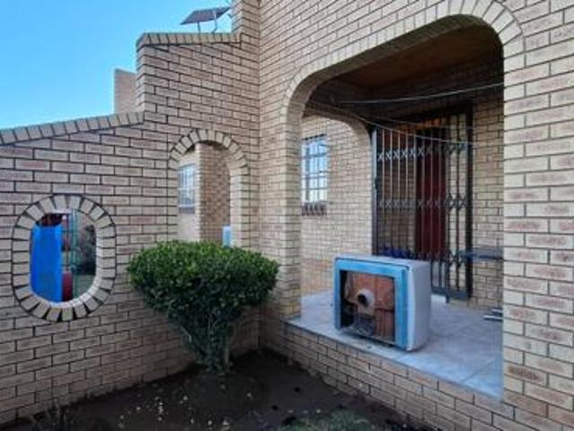 House for sale in Ficksburg, Setsoto Local Municipality