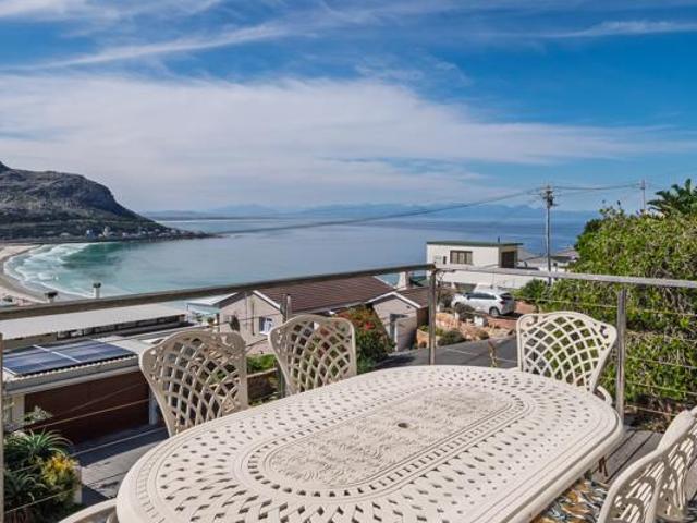 House for sale in Cape Town, Western Cape