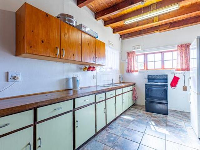 House for sale in Rietpoel, Theewaterskloof Local Municipality