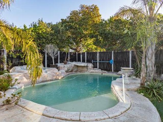 House for sale in Table View, Cape Town