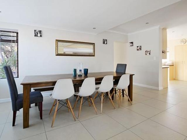 House for sale in Cape Town, Western Cape