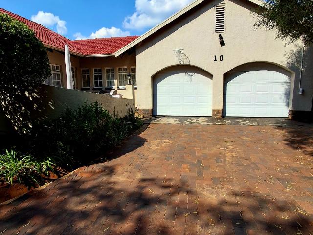 House for sale in Dr Kenneth Kaunda, North West