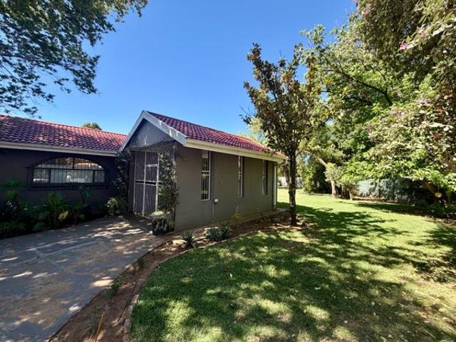 House for sale in Klerksdorp, Matlosana Local Municipality
