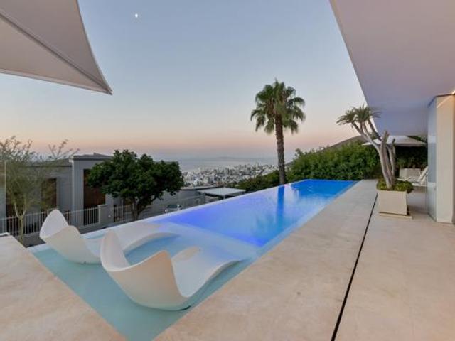 House for sale in Cape Town, Western Cape