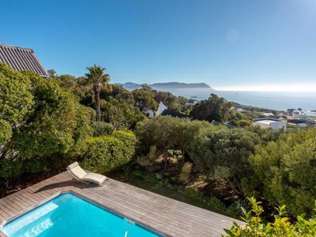 House for sale in Cape Town, Western Cape