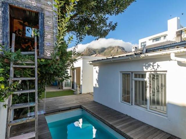 House for sale in Cape Town, Western Cape