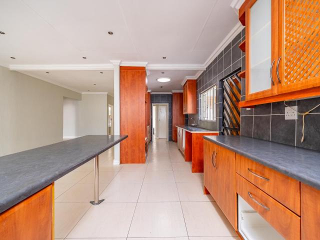 House for sale in Waterkloof, Gauteng