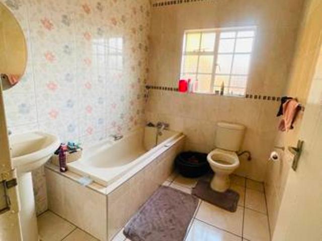 House for sale in Tlhabane, North West