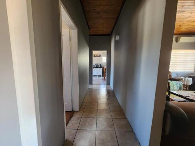 House for rent in Waterkloof, Gauteng