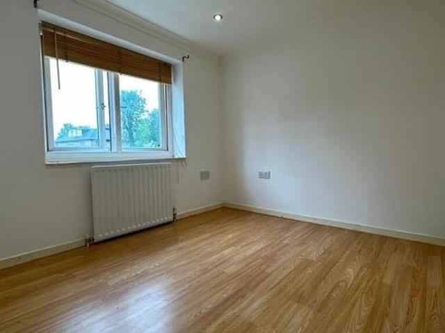 House for rent in Dumbreck, Scotland