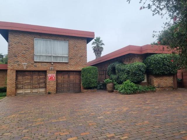 House for sale in Johannesburg, South & Alberton