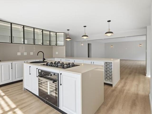 House for sale in Cape Town, Western Cape
