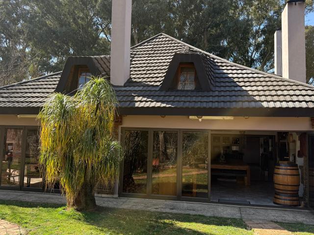 House for sale in Walkerville