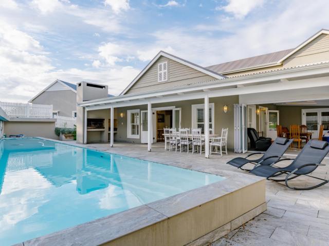 House for sale in Groot Brak Rivier, Western Cape
