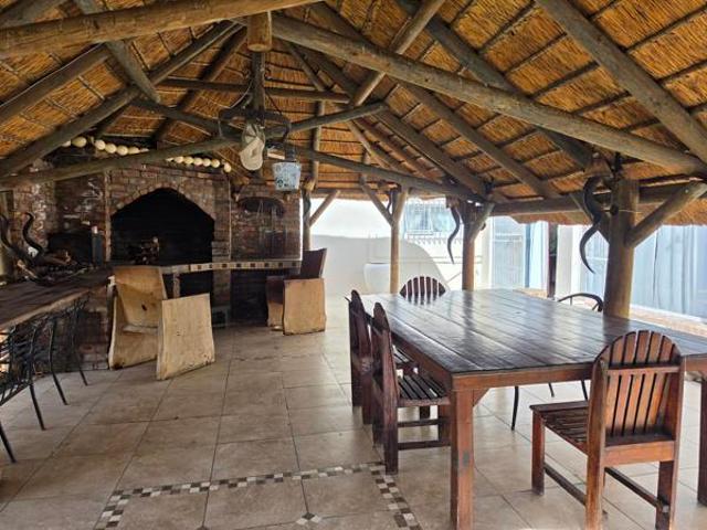 House for sale in Graaff-Reinet, Camdeboo Local Municipality