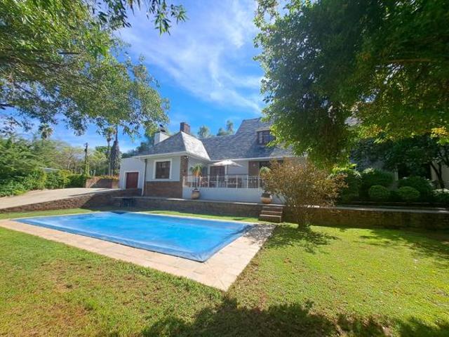 House for sale in Graaff Reinet, Eastern Cape