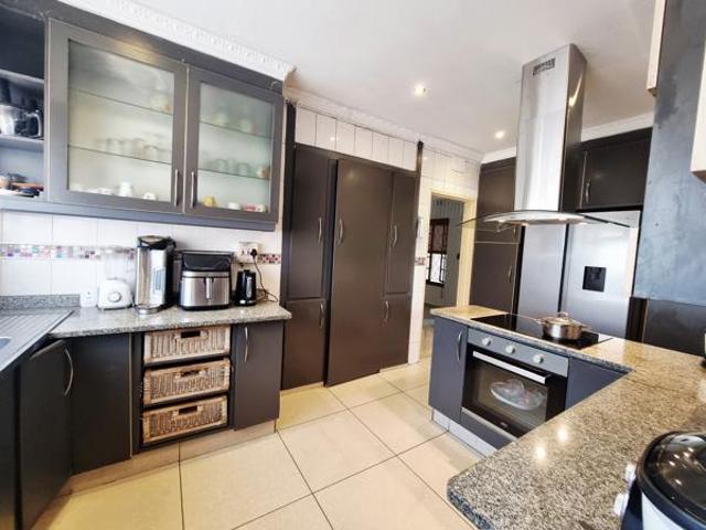 House for sale in UMhlathuze Municipality, Kwazulu-natal