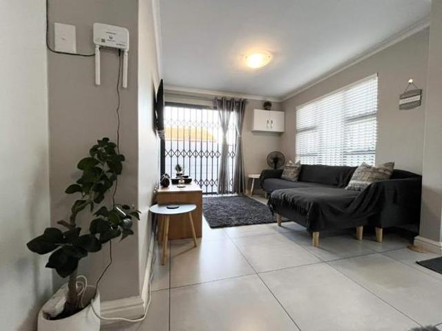 House for sale in Cape Town, Western Cape
