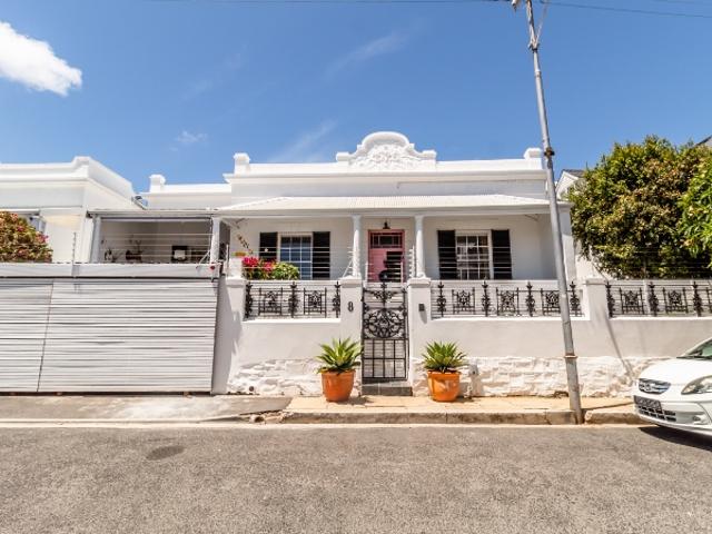 House for sale in Cape Town, Western Cape