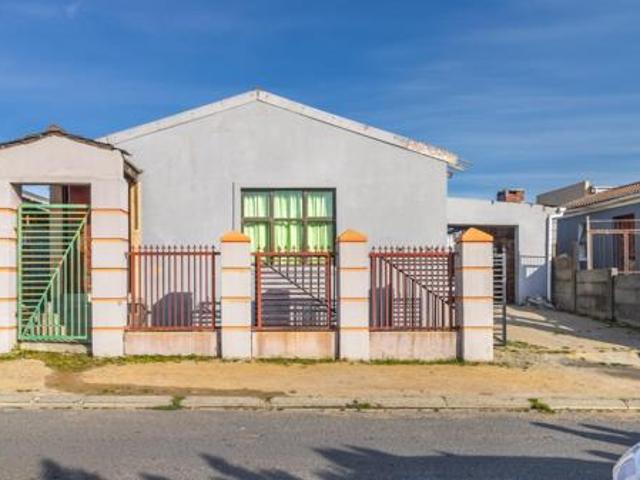 House for sale in Durbanville, Western Cape