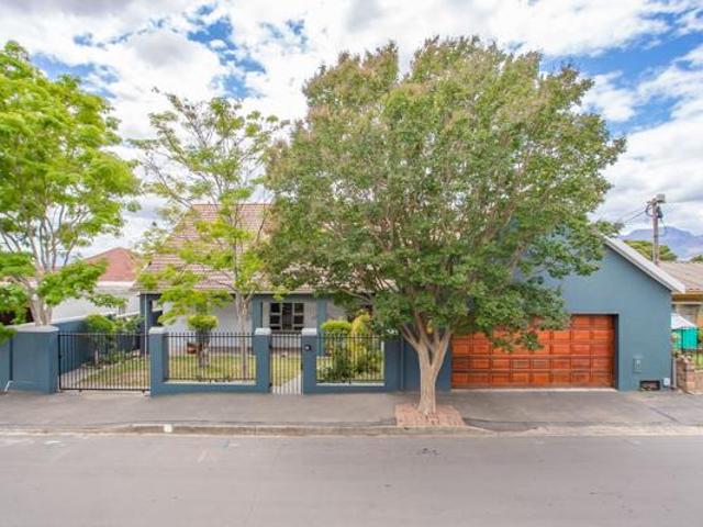 House for sale in Durbanville, Western Cape