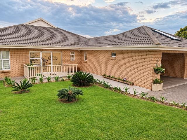 House for sale in Mossel Bay, Garden Route District Municipality