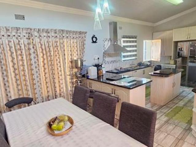 House for sale in Frances Baard, Northern Cape