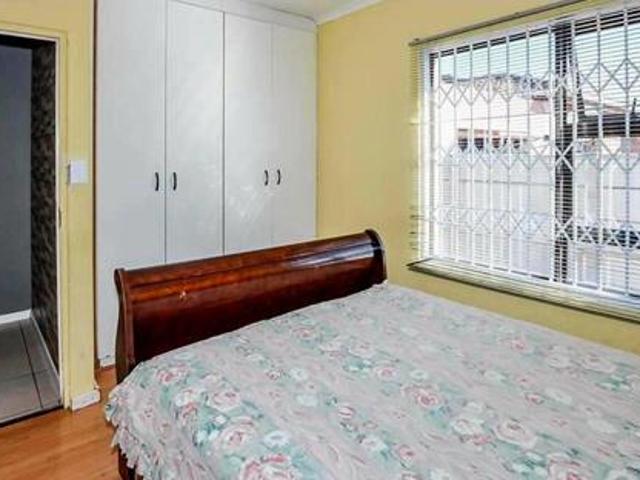House for sale in Cape Town, Western Cape