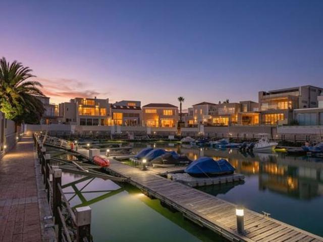 House for sale in Cape Town, Western Cape