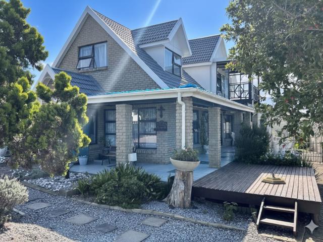 House for sale in Groot Brak Rivier, Western Cape