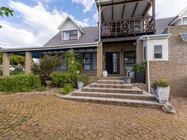 House for sale in Groot Brak Rivier, Western Cape
