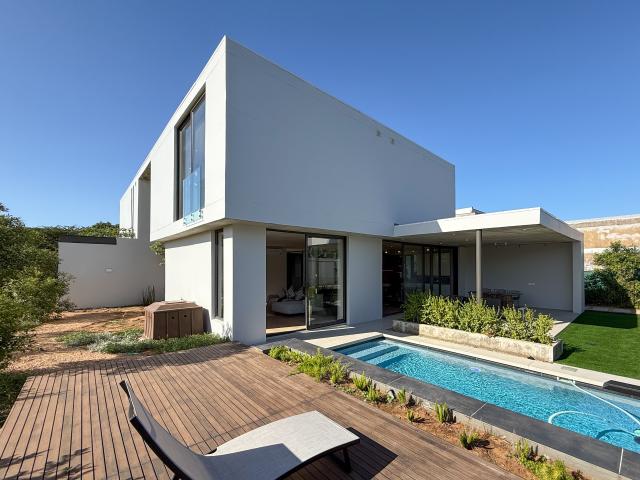 House for sale in Umhlanga, Kwazulu-natal