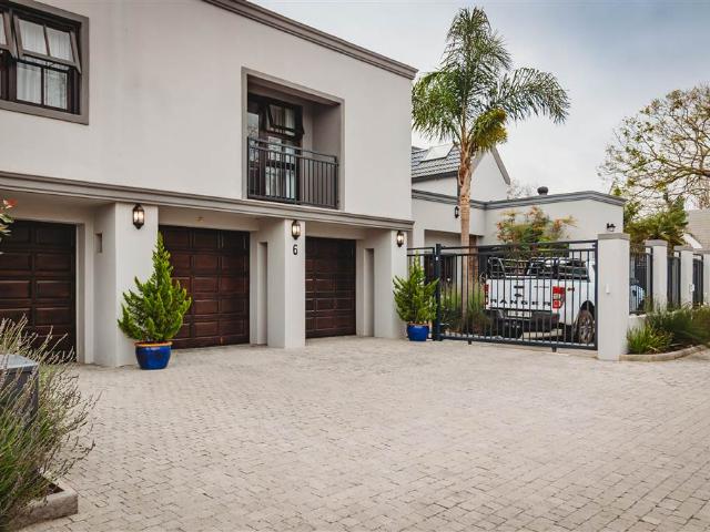 House for sale in Groot Brak Rivier, Western Cape