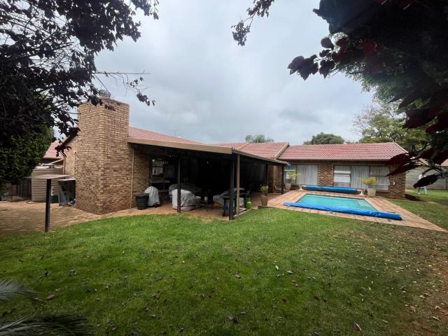 House for sale in Nooitgedacht, Gauteng