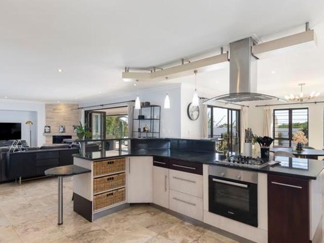 House for sale in Cape Town, Western Cape