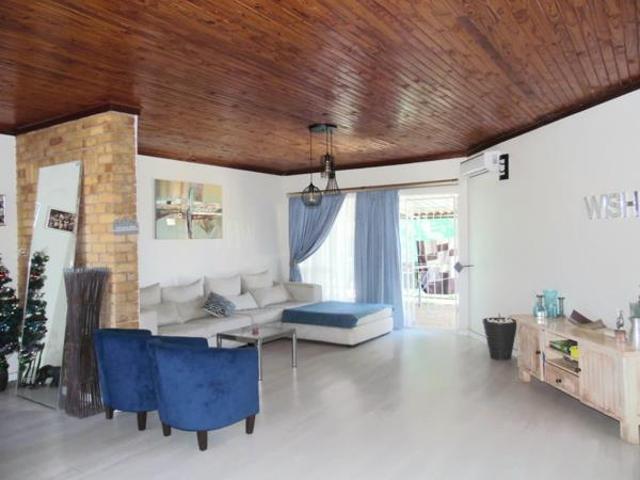 House for sale in Lejweleputswa, Free State