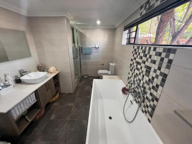 House for sale in Frances Baard, Northern Cape