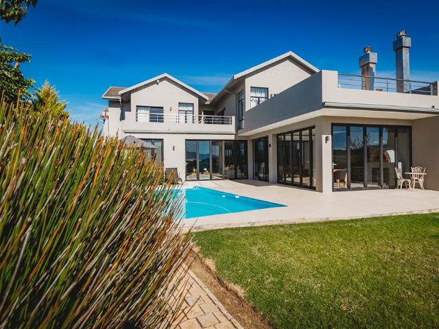 House for sale in Groot Brak Rivier, Western Cape